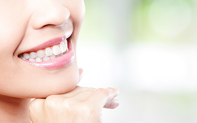 All-in-Two Zahnimplantate - Der schnellere Weg zu festem Zahnersatz